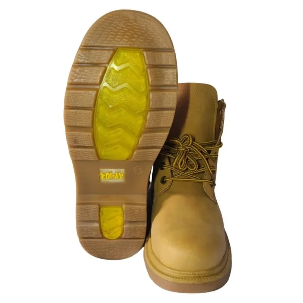 ROOPGK CAHHRRN HUGOV, Leather Work Boots, Yellow, Size 42 NWOT